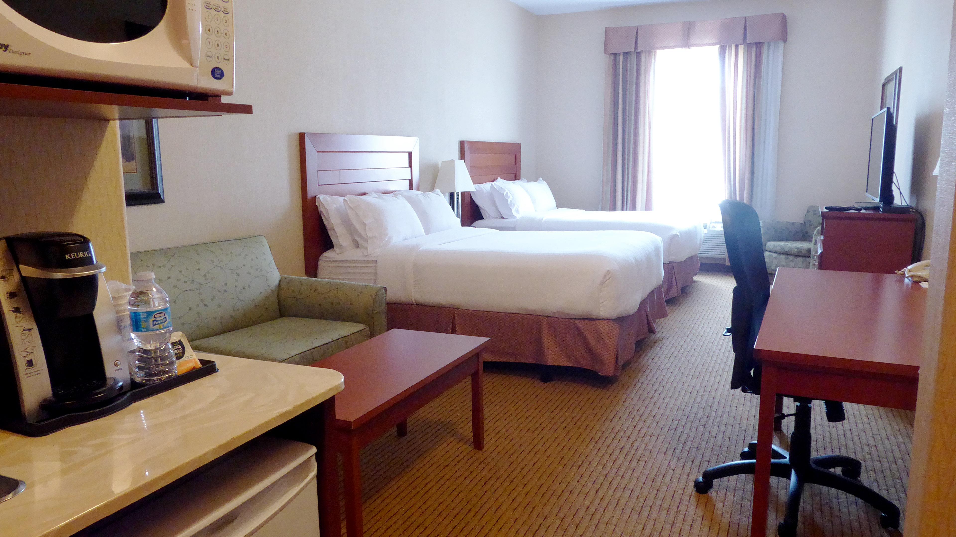 Holiday Inn Express And Suites Grande Prairie Eksteriør bilde